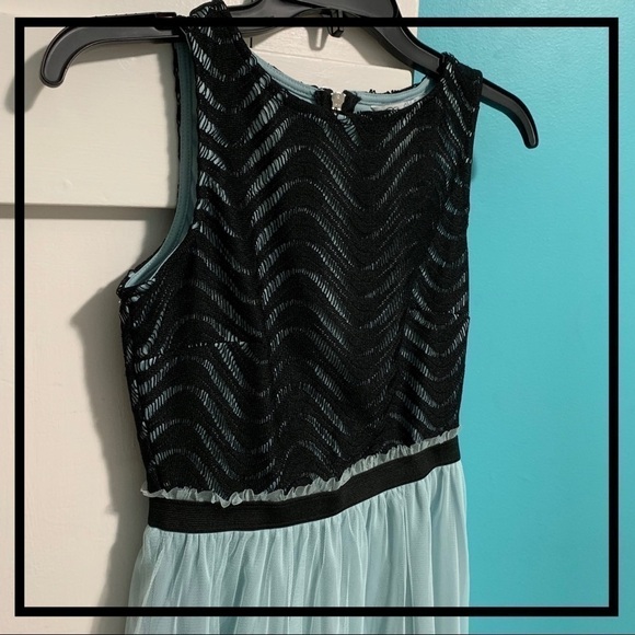 SPEECHLESS Black/Light Turquoise Lace & Tule Dress - Picture 3 of 6